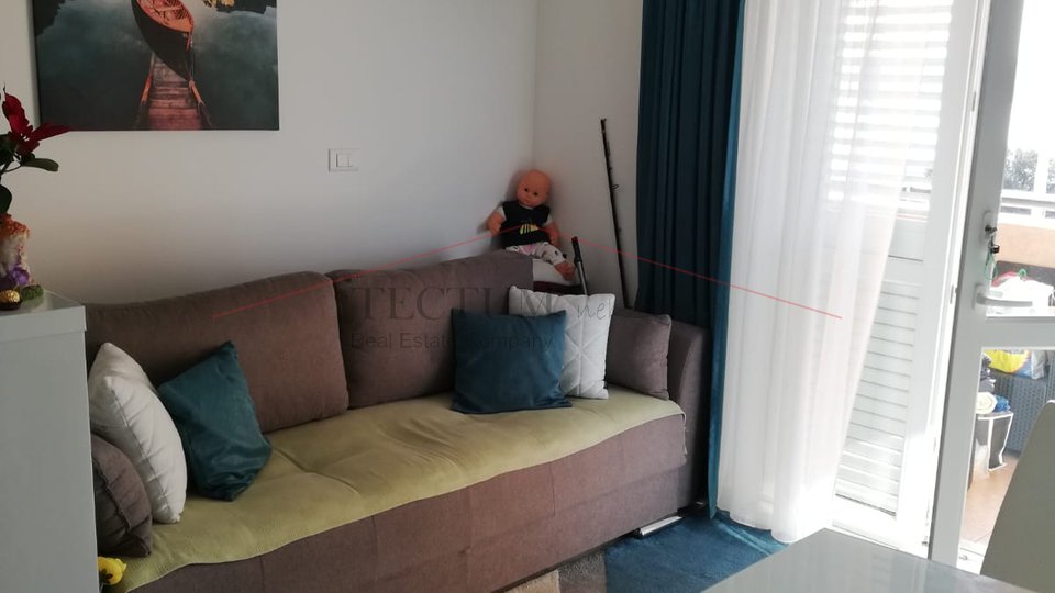 POSEDARJE, APARTMAN 42M2, NOVIJA GRADNJA, NAMJEŠTEN!