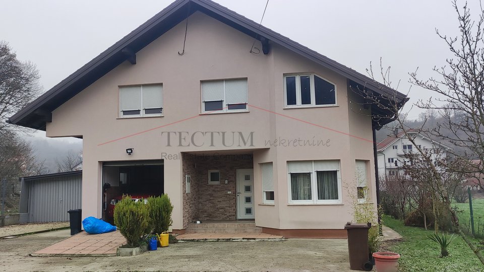 House, 380 m2, For Sale, Zagreb - Gornja Dubrava