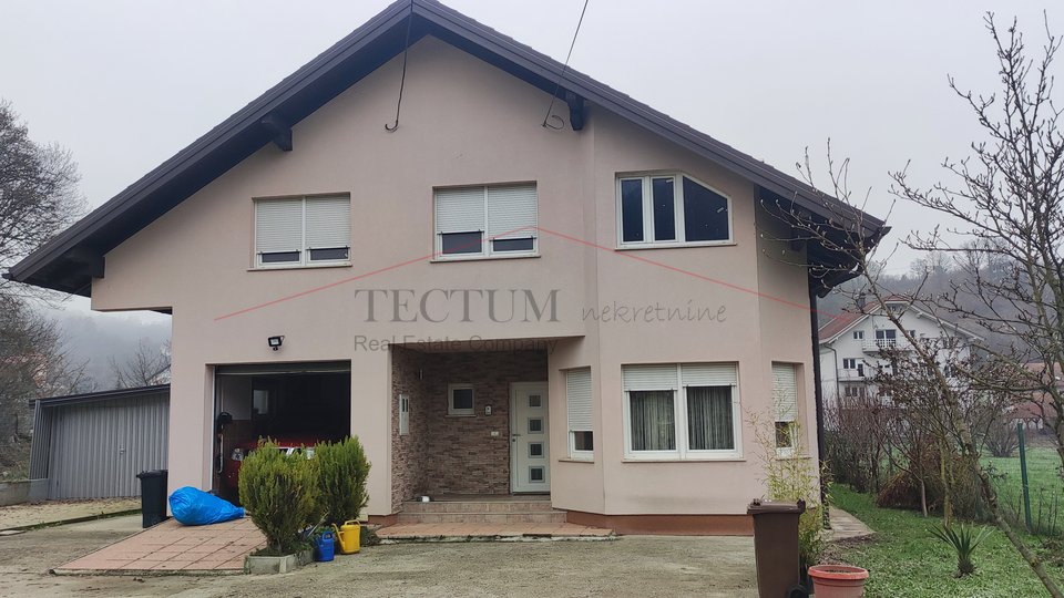 House, 380 m2, For Sale, Zagreb - Gornja Dubrava